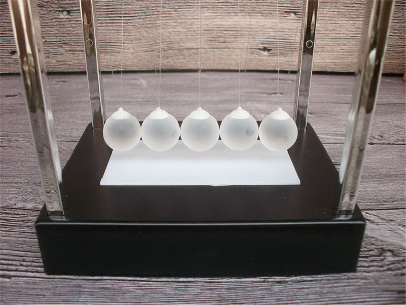 Electric LED Newton's Cradle balls